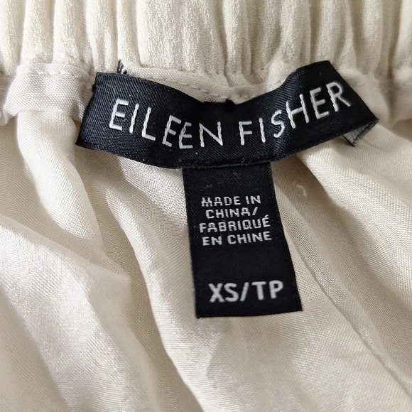 Eileen Fisher Quiet Luxury Cream Preppy 100% Silk Baggy Tapered Trouser Pants XS - Picture 8 of 10